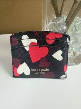 Kate Spade Spencer Celebration Hearts Cardholder - EUC
